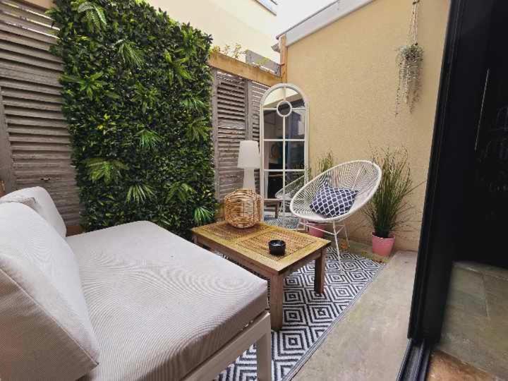 Les Appartements De Champagne Реймс Екстериор снимка